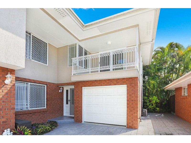 4/13 Bradman Avenue, Maroochydore QLD 4558