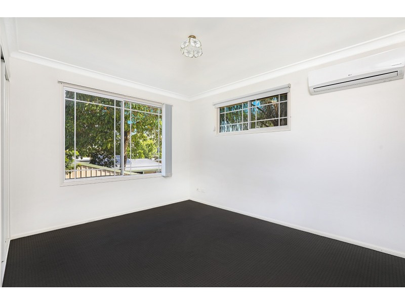 4/13 Bradman Avenue, Maroochydore QLD 4558