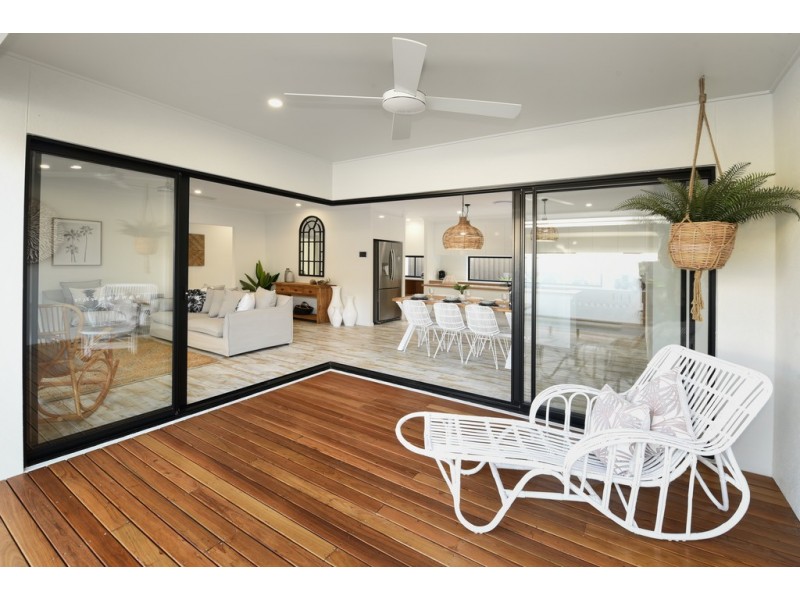10 Lychee Place, Palmview QLD 4553