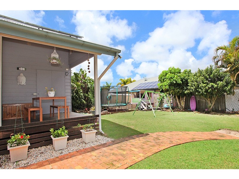 6 Cadagi Court, Kuluin QLD 4558