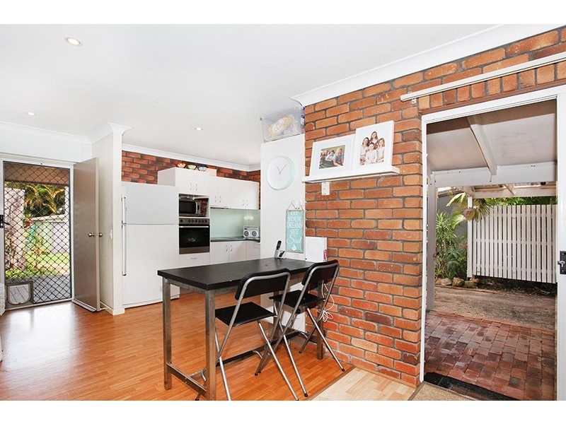 6 Cadagi Court, Kuluin QLD 4558