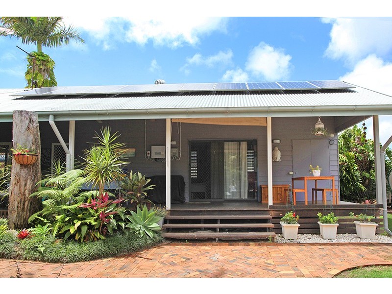 6 Cadagi Court, Kuluin QLD 4558