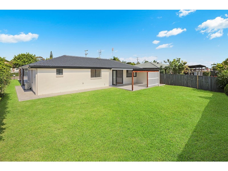 10 Halyard Drive, Wurtulla QLD 4575