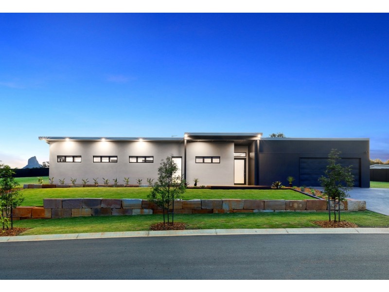2 Crown Court, Beerwah QLD 4519