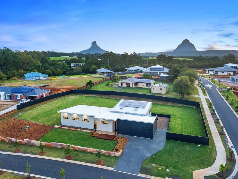 2 Crown Court, Beerwah QLD 4519