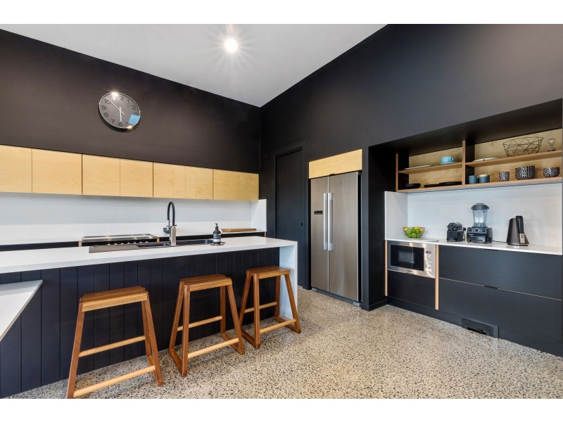 2 Crown Court, Beerwah QLD 4519