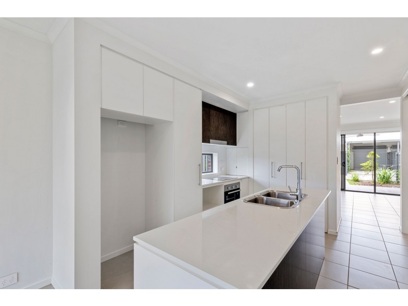 7-55 Capricorn Crescent, Meridan Plains QLD 4551