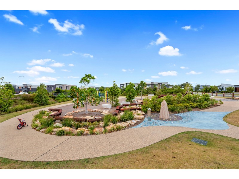 7-55 Capricorn Crescent, Meridan Plains QLD 4551