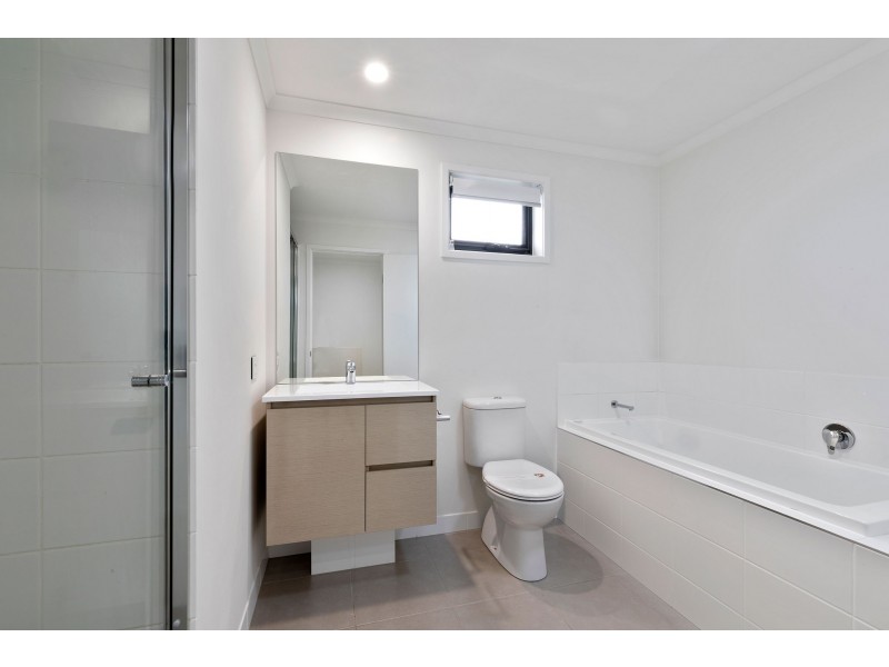 7-55 Capricorn Crescent, Meridan Plains QLD 4551
