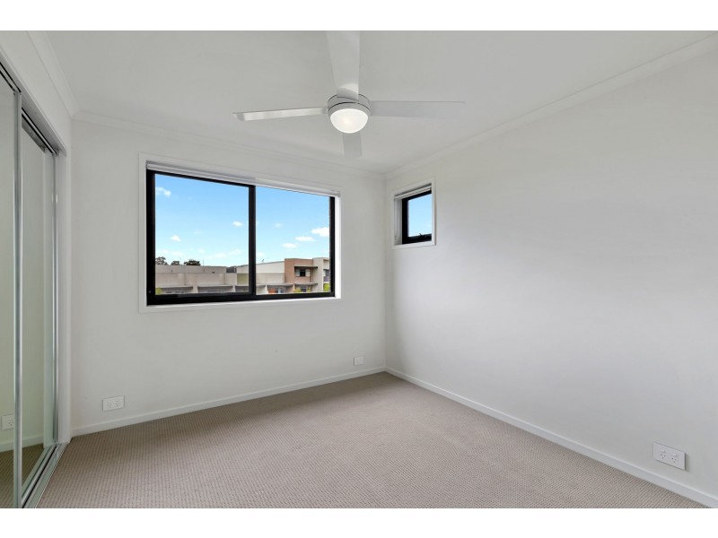 7-55 Capricorn Crescent, Meridan Plains QLD 4551
