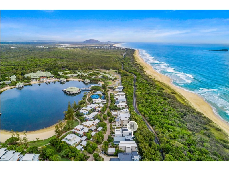 4/80 North Shore Road, Twin Waters QLD 4564
