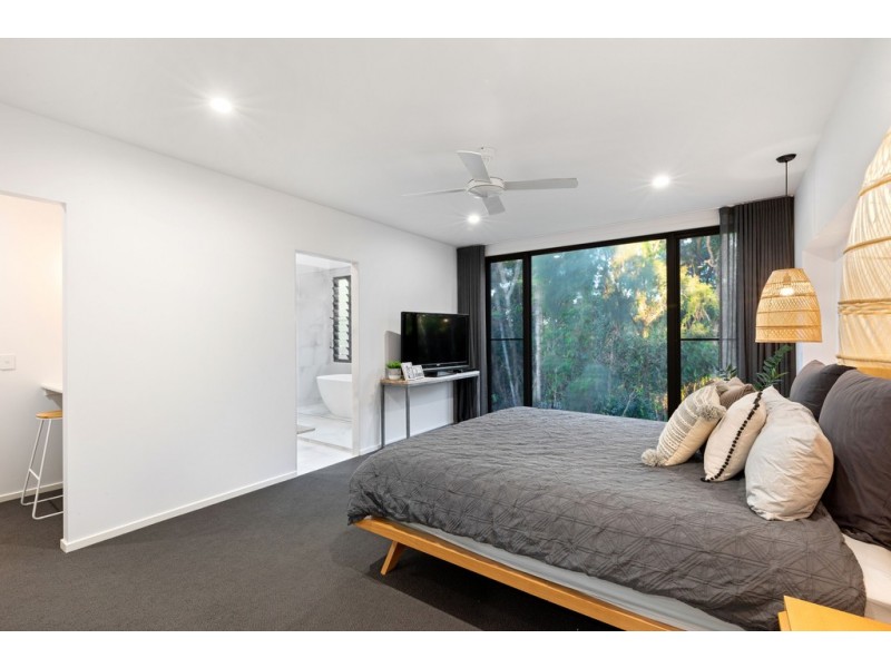 4/80 North Shore Road, Twin Waters QLD 4564