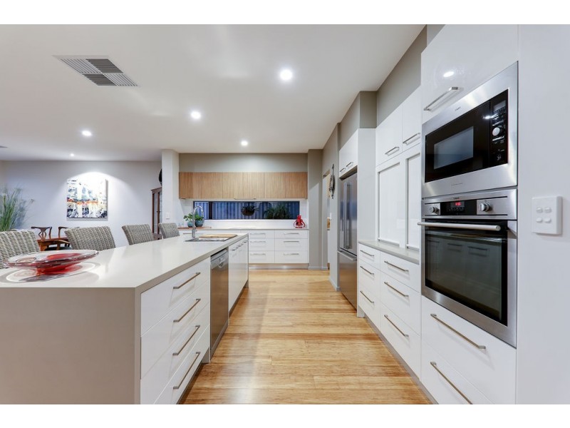 62 The Passage, Pelican Waters QLD 4551