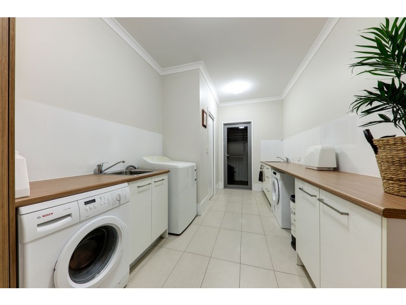 62 The Passage, Pelican Waters QLD 4551