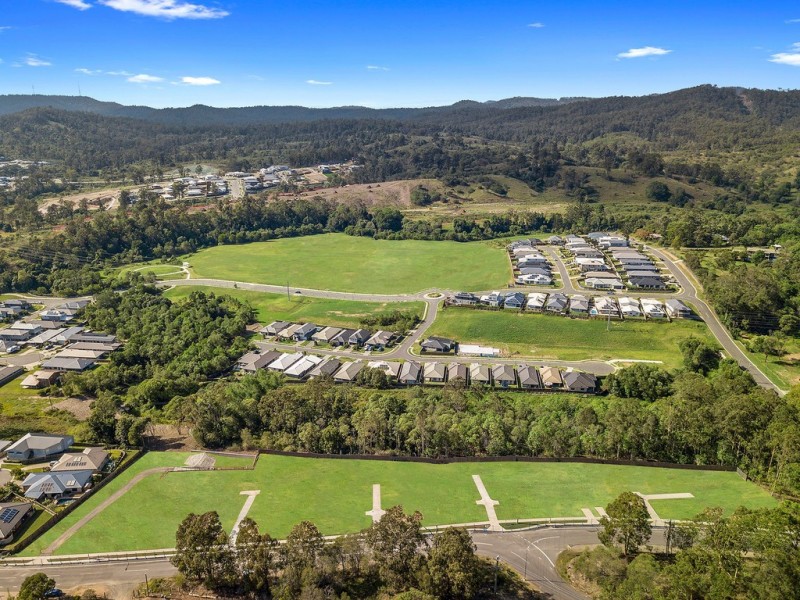 156 Cedar Creek Road, Upper Kedron QLD 4055