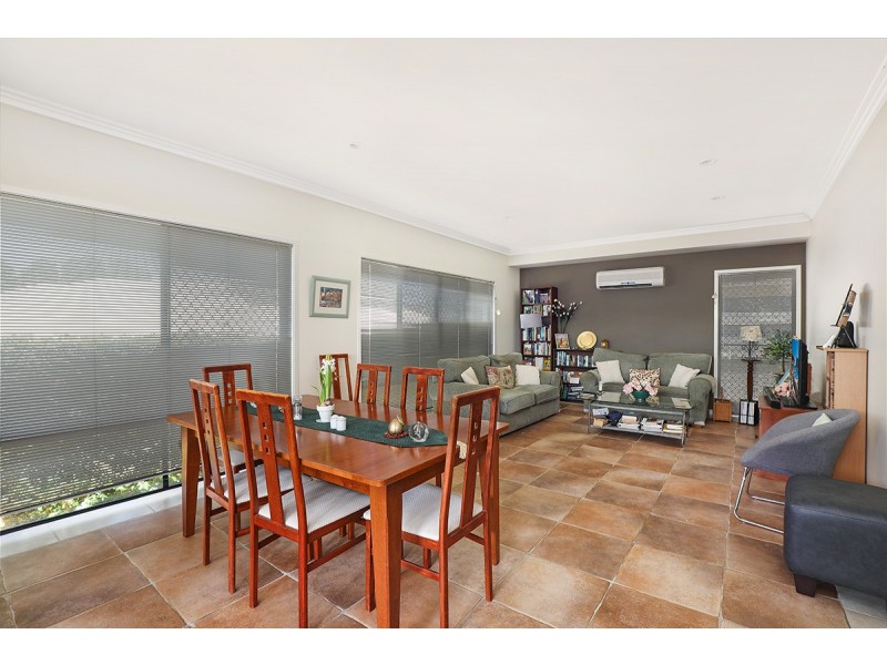 121 The Avenue, Peregian Springs QLD 4573