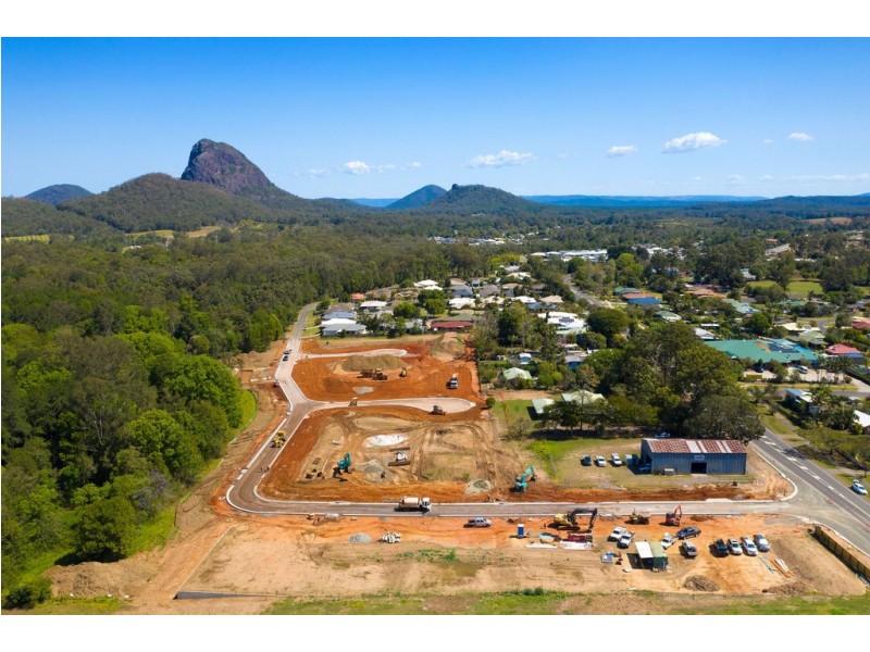 31 Coonowrin Road, Glass House Mountains QLD 4518