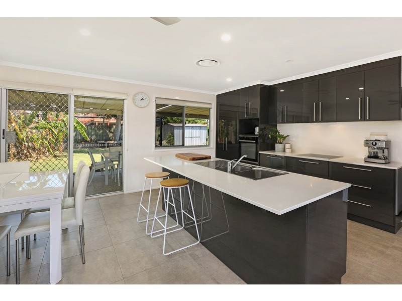 15 Birubi Street, Currimundi QLD 4551