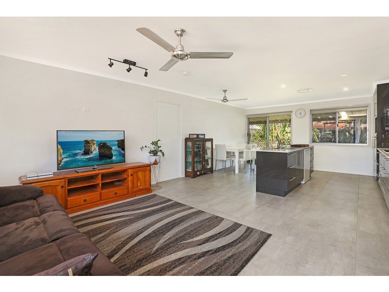 15 Birubi Street, Currimundi QLD 4551