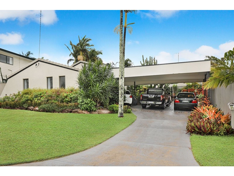 11 Cooinda Crescent, Maroochydore QLD 4558