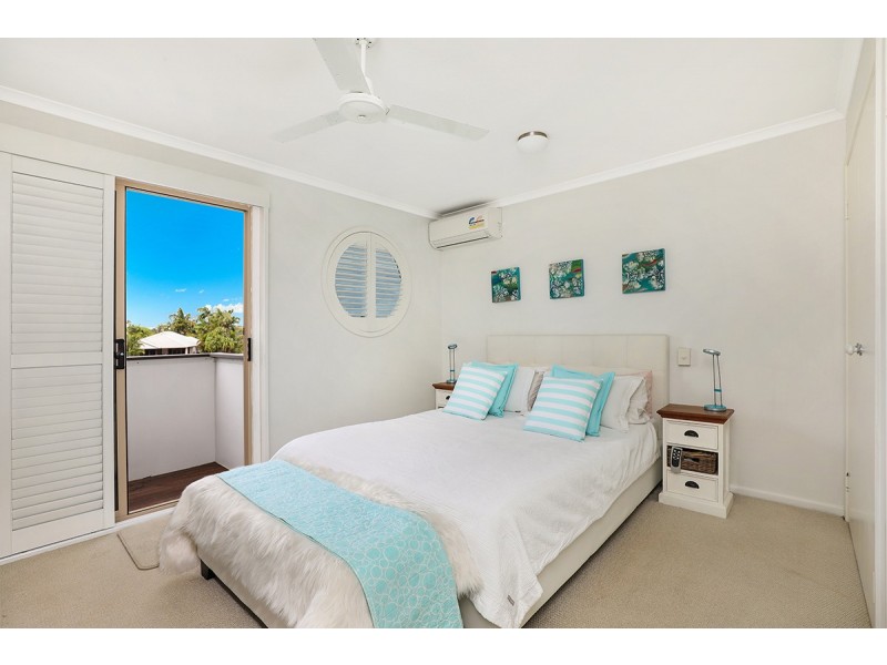 17/18 Maroochy Waters Drive, Maroochydore QLD 4558