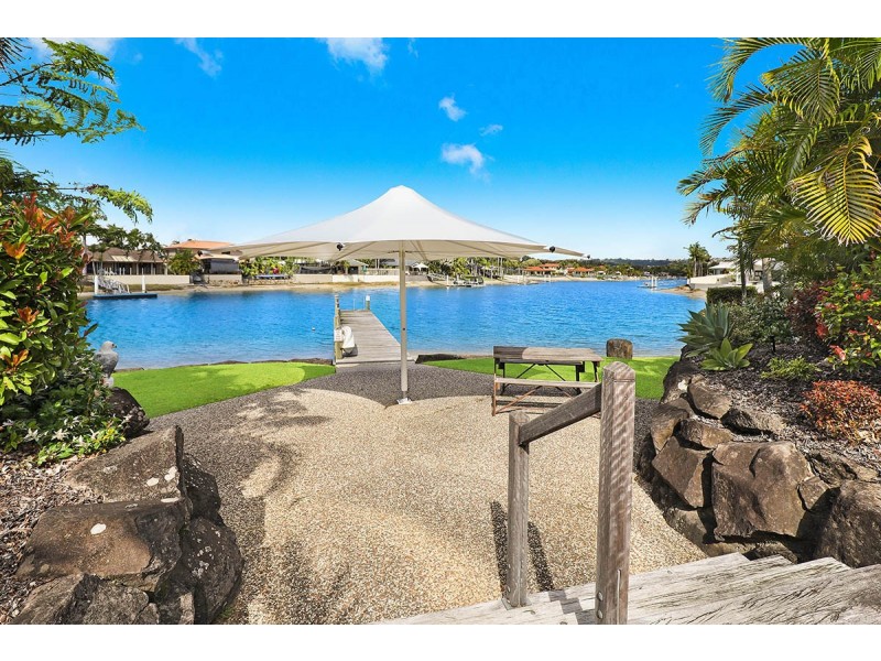 17/18 Maroochy Waters Drive, Maroochydore QLD 4558