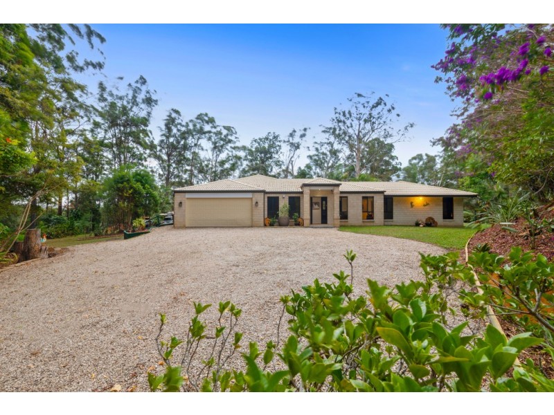 76 Topview Drive, Tanawha QLD 4556