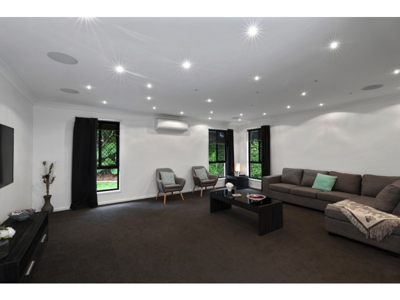 76 Topview Drive, Tanawha QLD 4556