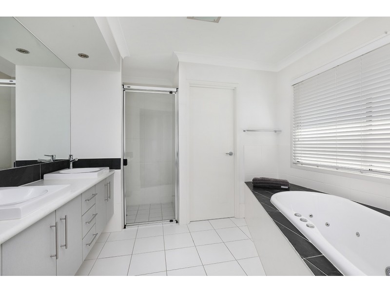 12 Kepplegrove Drive, Sippy Downs QLD 4556
