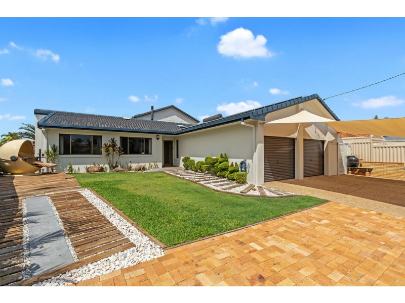 26 Coppabella Crescent, Mooloolaba QLD 4557