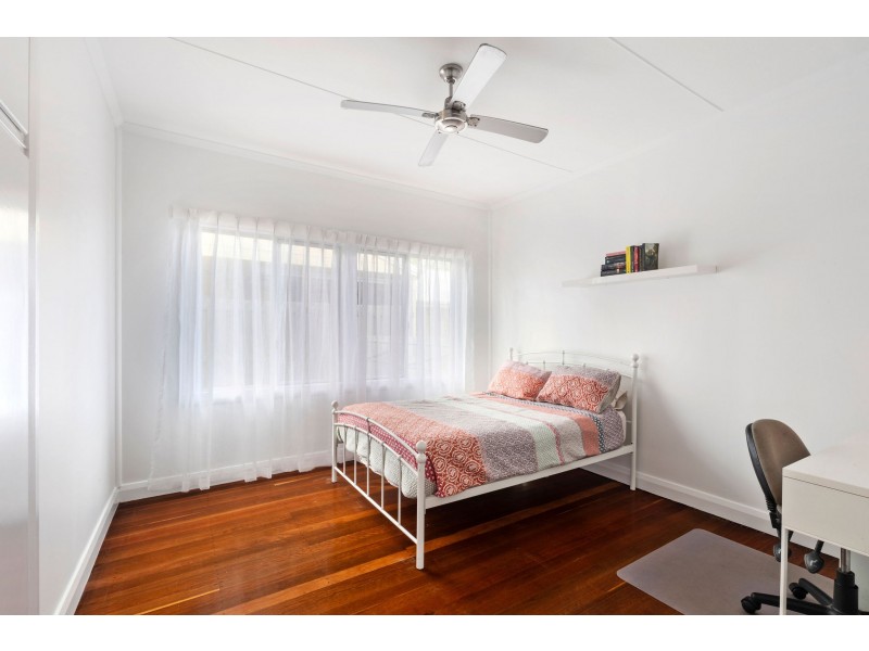 42 Maroubra Street, Maroochydore QLD 4558