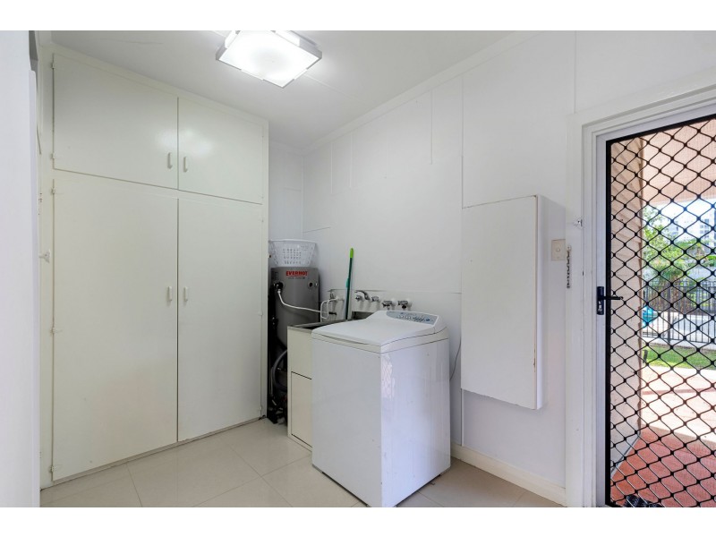 42 Maroubra Street, Maroochydore QLD 4558