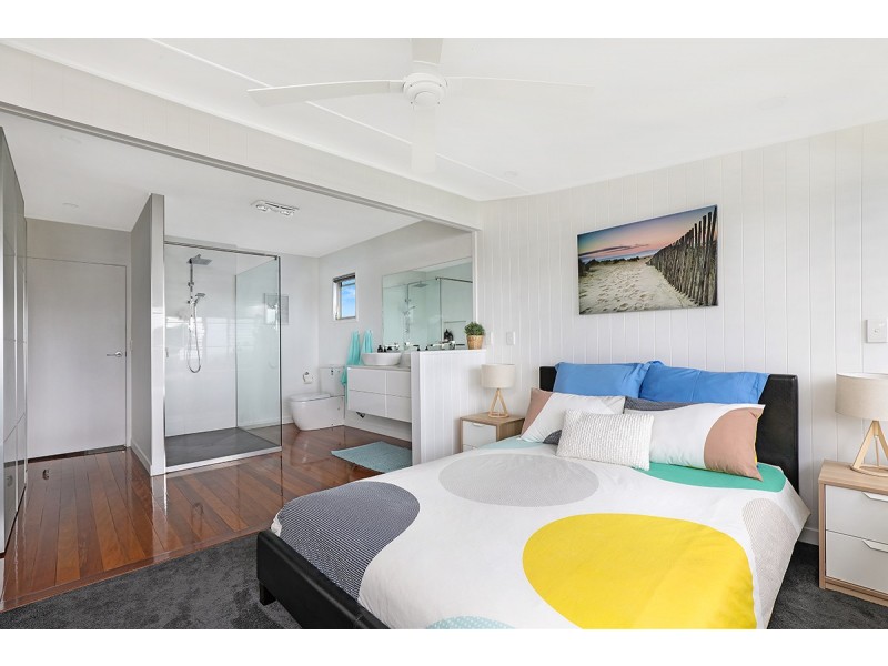 104 Buderim Avenue, Alexandra Headland QLD 4572