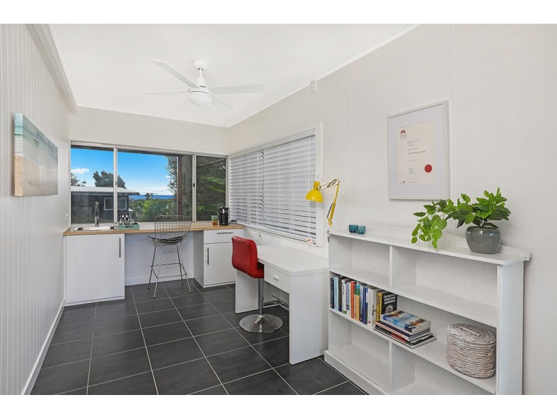 104 Buderim Avenue, Alexandra Headland QLD 4572