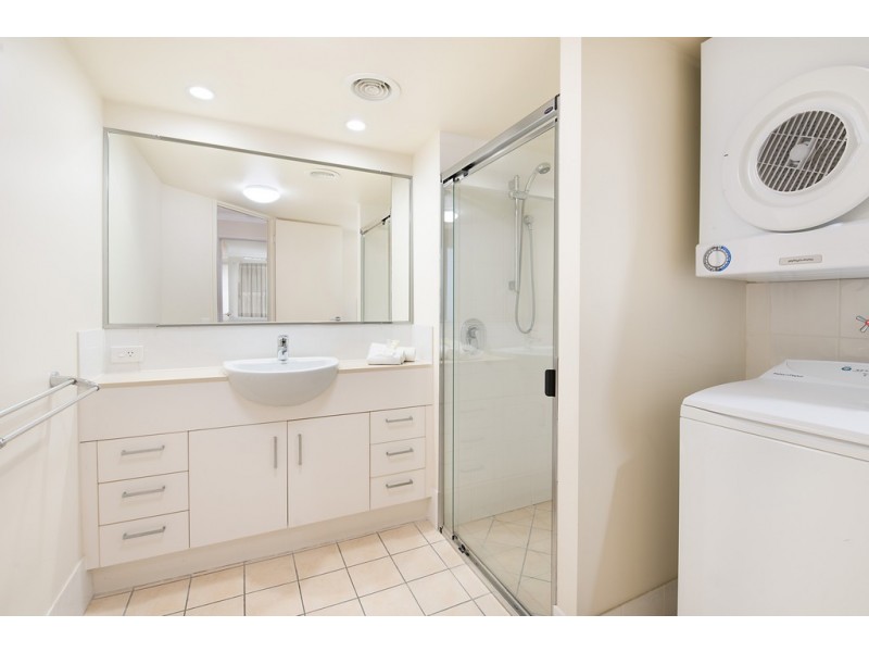 15/10 Edward Street, Alexandra Headland QLD 4572