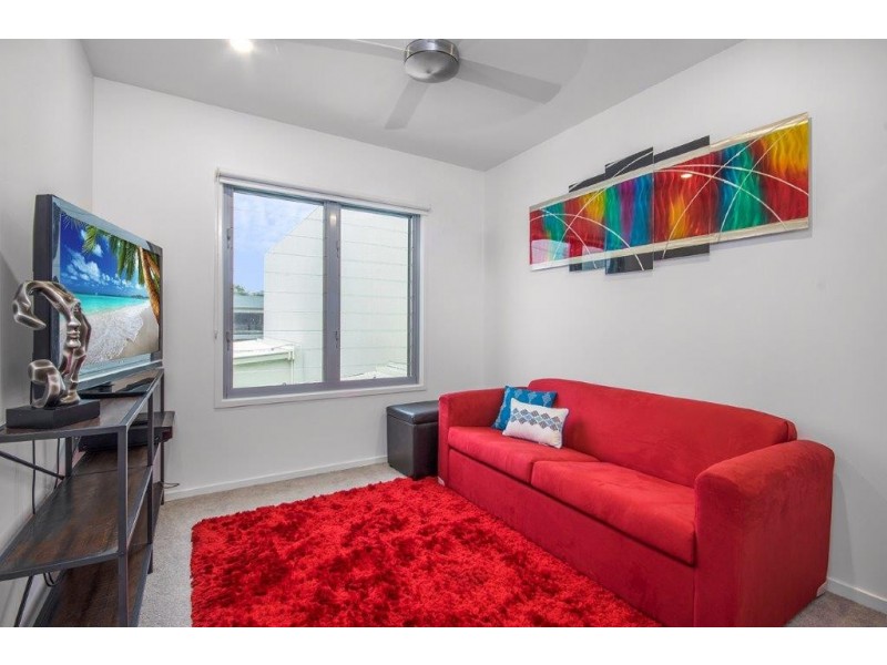 11 Hidden Place, Maroochydore QLD 4558