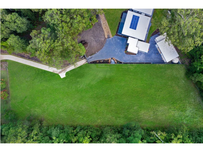 24 Kensington Lane, Tanawha QLD 4556