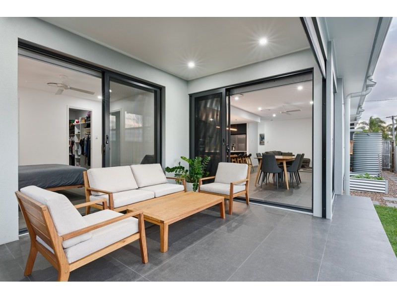 1/7 Wotama Court, Mooloolaba QLD 4557