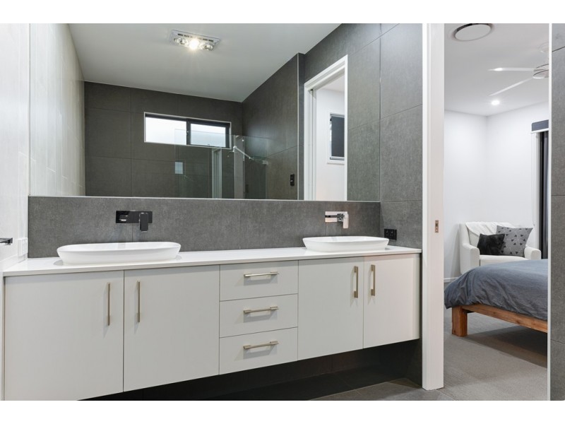 1/7 Wotama Court, Mooloolaba QLD 4557