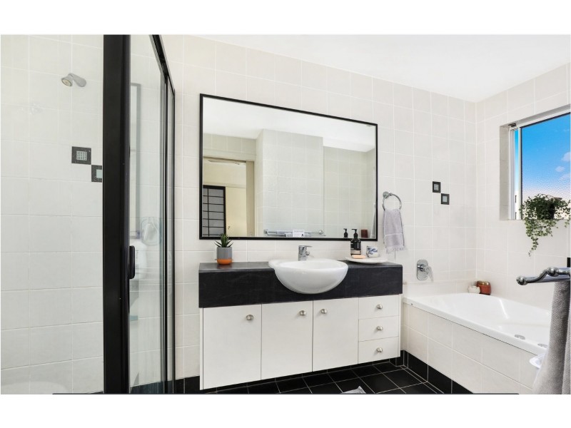 22/45 Sixth Avenue, Maroochydore QLD 4558