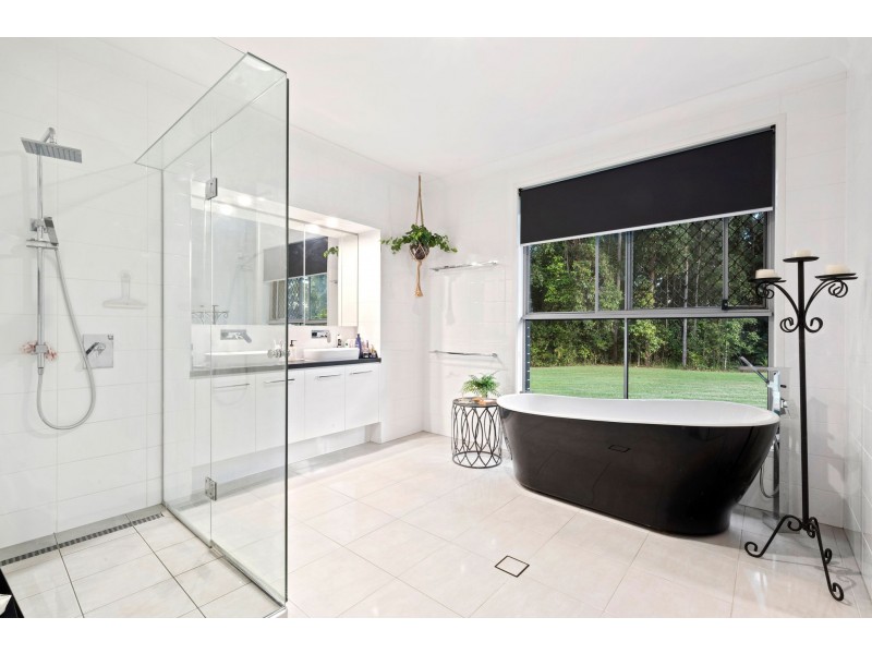 241 Lindeman Road, Beerwah QLD 4519