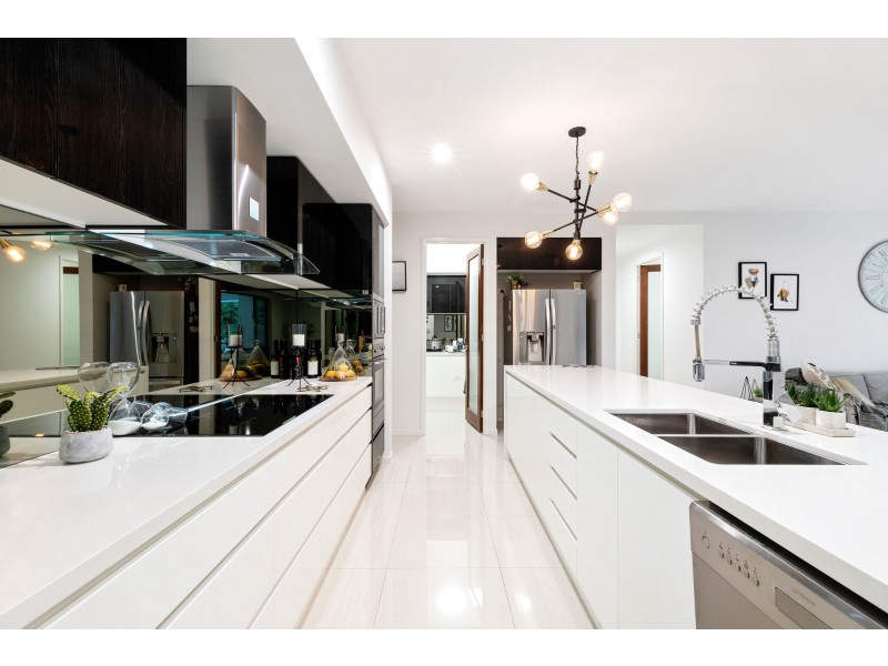 241 Lindeman Road, Beerwah QLD 4519