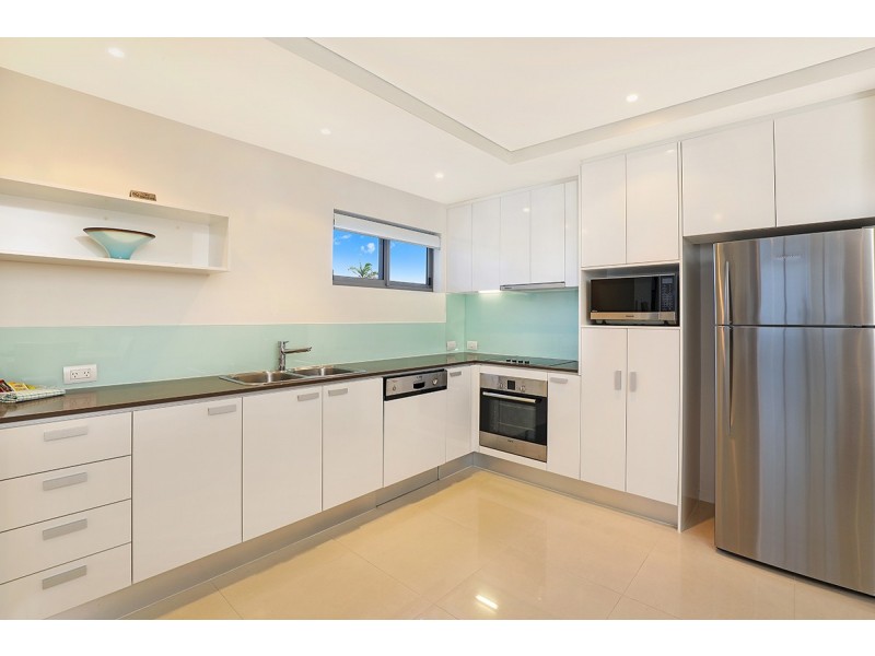 201/79-83 First Avenue, Mooloolaba QLD 4557
