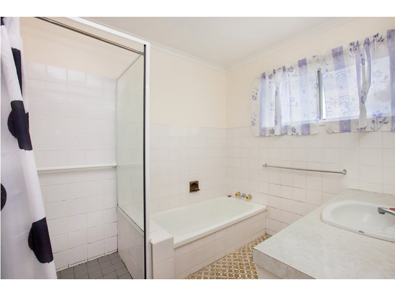 12 Ellendale Street, Maroochydore QLD 4558