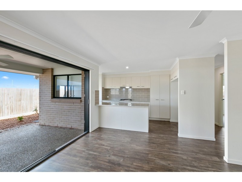 82 Adelaide Circuit, Caloundra West QLD 4551