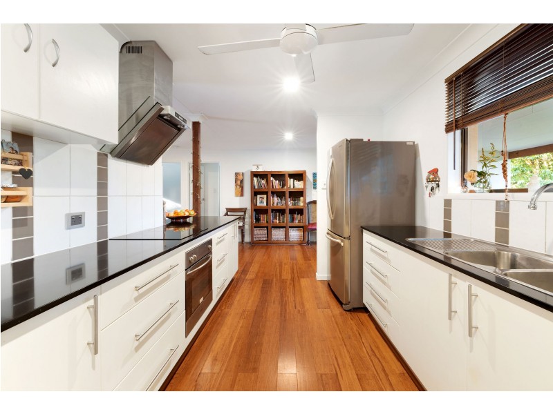 34 Myla Road, Landsborough QLD 4550