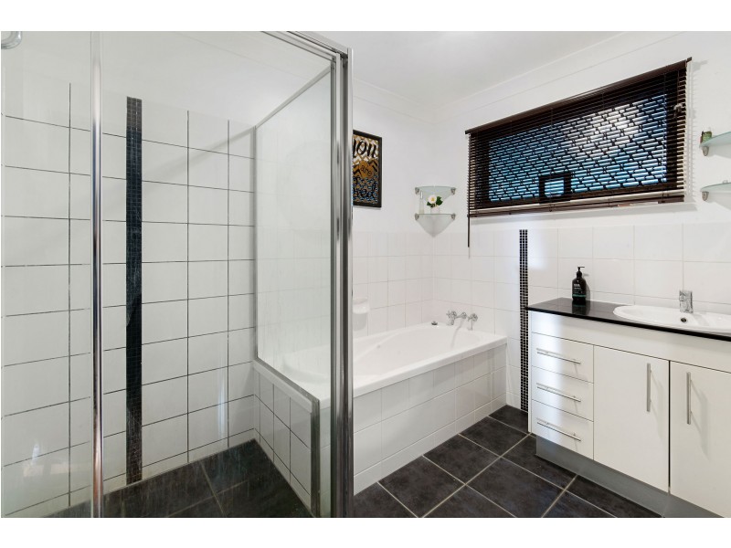 34 Myla Road, Landsborough QLD 4550