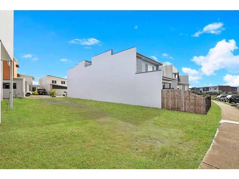 17 Claremont Drive, Maroochydore QLD 4558