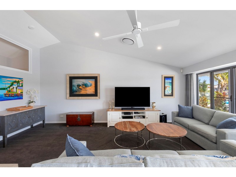 11 Aldinga Place, Mooloolaba QLD 4557