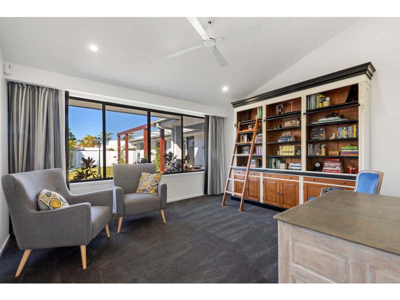 11 Aldinga Place, Mooloolaba QLD 4557